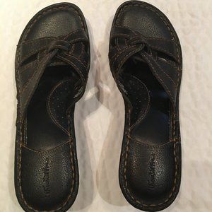 Thom McAn brown leather braided sandals